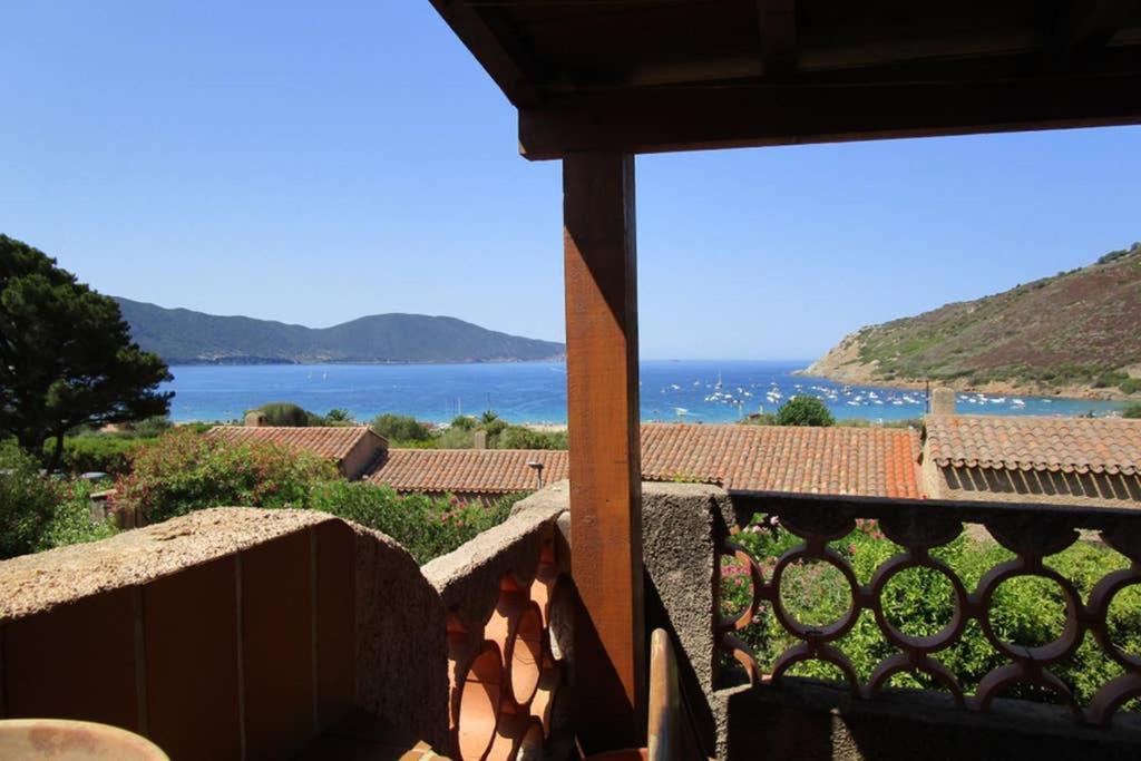 Demi Villa A 150M De La Plage Avec Vue Sur Mer 아피에토 외부 사진
